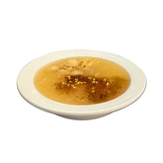 桃胶莲子银耳 Peach Gum and Lotus Seeds with White Fungus Soup